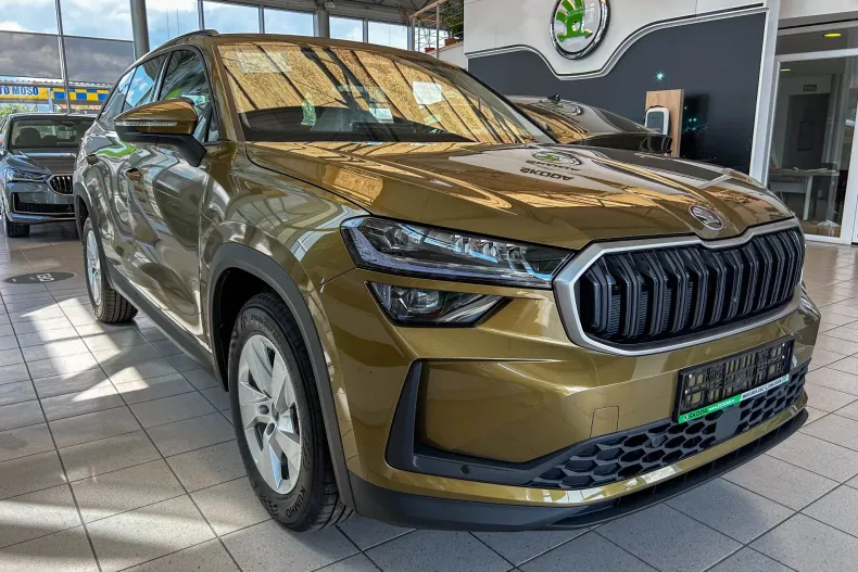 Skoda Kodiaq din 2025 cu 7 km - oferta SKO131276 - foto 3
