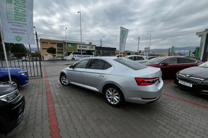 Skoda Superb din 2020 cu 108.340 km - oferta SKO131279 - foto 2