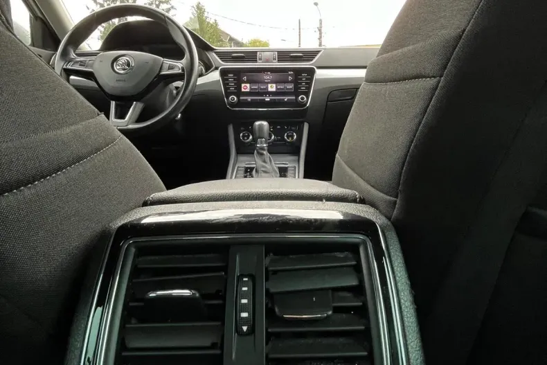 Skoda Superb din 2020 cu 108.340 km - oferta SKO131279 - foto 6