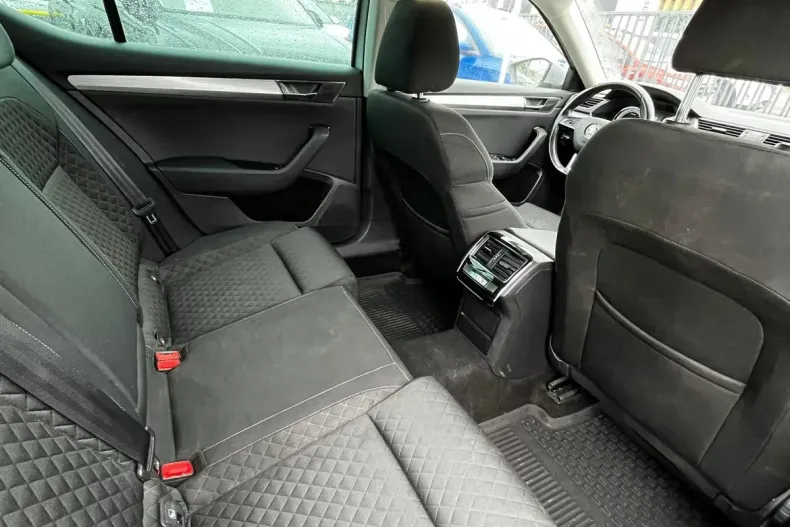 Skoda Superb din 2020 cu 108.340 km - oferta SKO131279 - foto 10