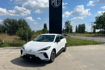 MG MG4 din 2024 - oferta MG0131282