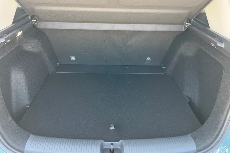 MG ZS HEV din 2025 cu 15 km - oferta MG0131283 - foto 16