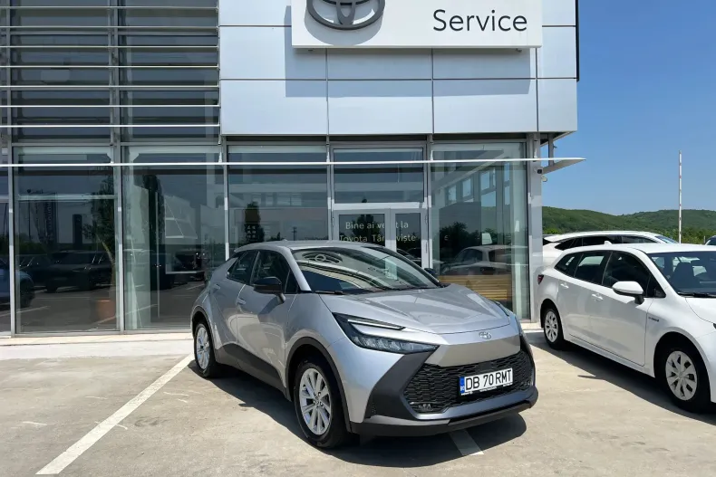 Toyota C-HR din 2025 cu 2.000 km - oferta TOY131285 - foto 2