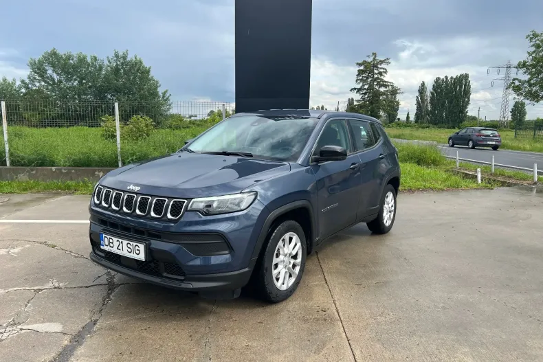 Jeep Compass din 2022 cu 44.479 km - oferta JEE131288 - foto 1
