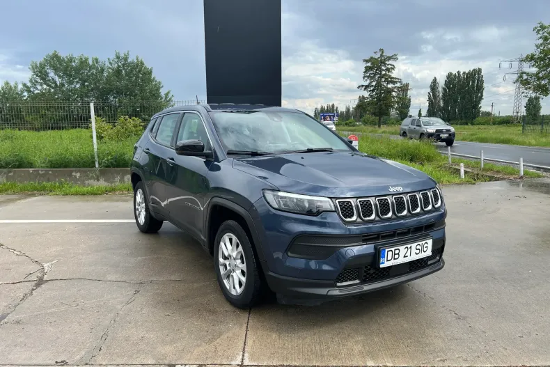 Jeep Compass din 2022 cu 44.479 km - oferta JEE131288 - foto 2