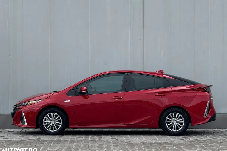 Toyota Prius din 2022 cu 59.900 km - oferta TOY131307 - foto 4