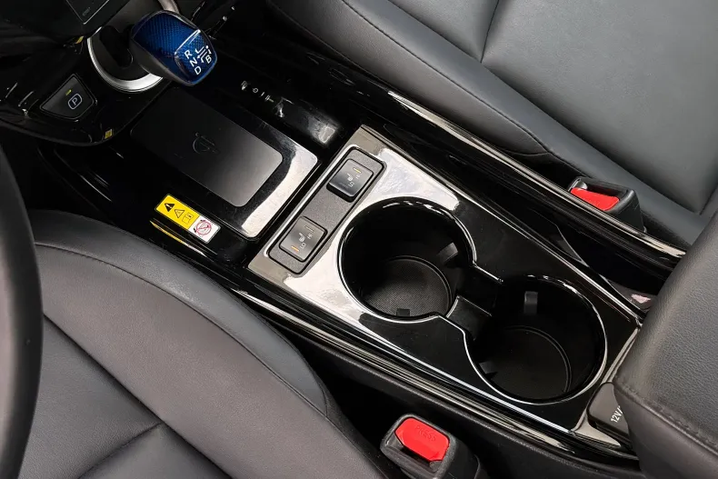 Toyota Prius din 2022 cu 59.900 km - oferta TOY131307 - foto 14