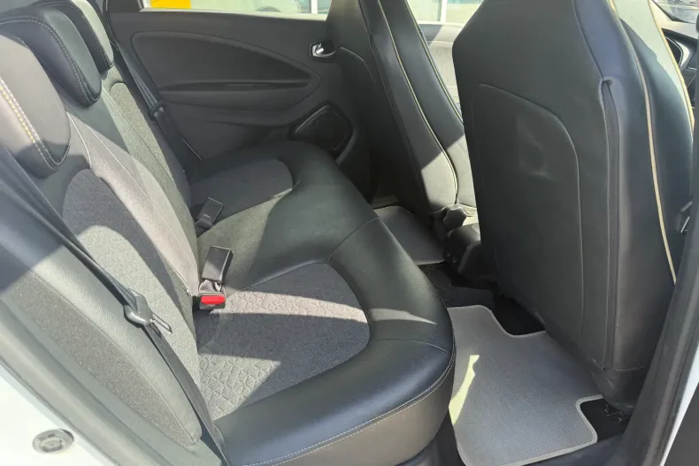 Renault ZOE din 2023 cu 34.067 km - oferta REN131313 - foto 14