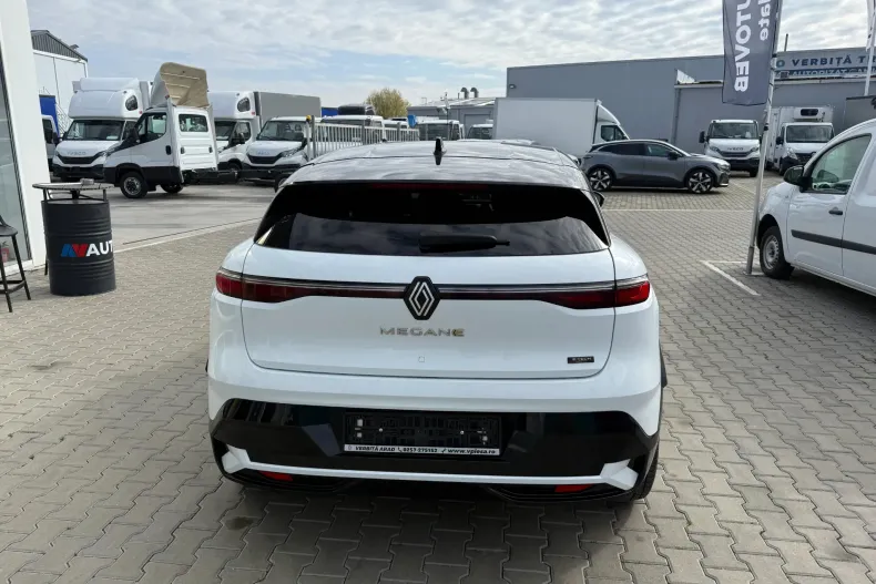 Renault Megane din 2023 cu 10.495 km - oferta REN131315 - foto 5