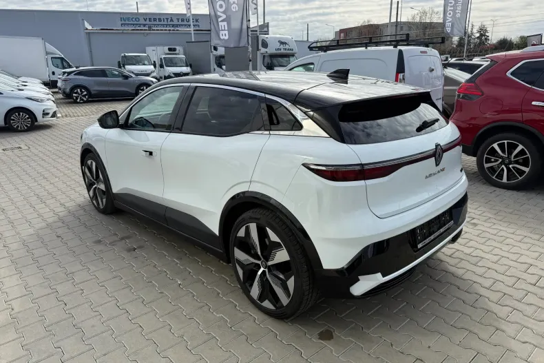 Renault Megane din 2023 cu 10.495 km - oferta REN131315 - foto 6