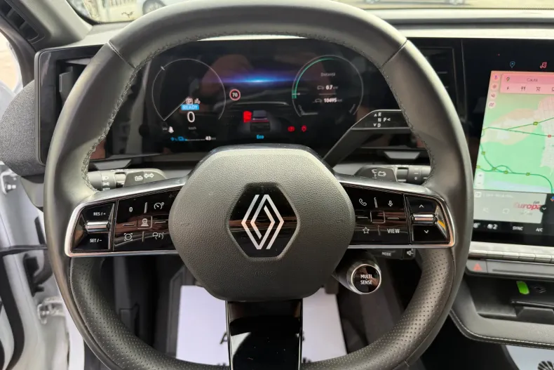 Renault Megane din 2023 cu 10.495 km - oferta REN131315 - foto 10