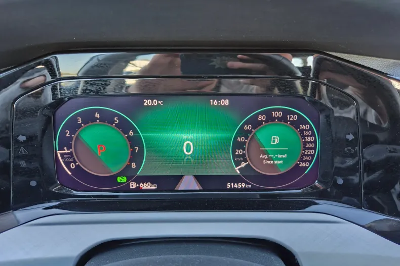 Volkswagen Golf din 2024 cu 51.459 km - oferta VOL131320 - foto 18