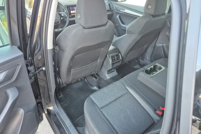 Skoda Karoq din 2023 cu 64.096 km - oferta SKO131321 - foto 12