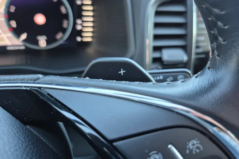 Skoda Karoq din 2023 cu 64.096 km - oferta SKO131321 - foto 17