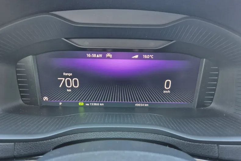 Skoda Karoq din 2023 cu 64.096 km - oferta SKO131321 - foto 23