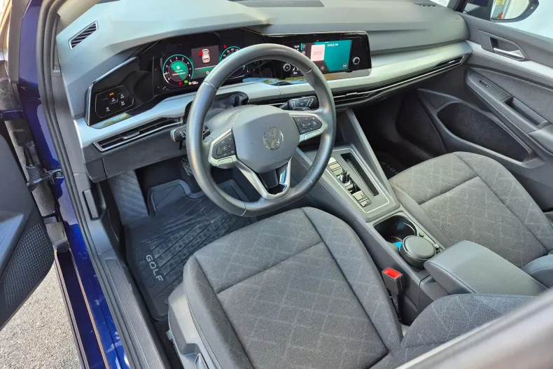 Volkswagen Golf din 2024 cu 47.422 km - oferta VOL131323 - foto 10