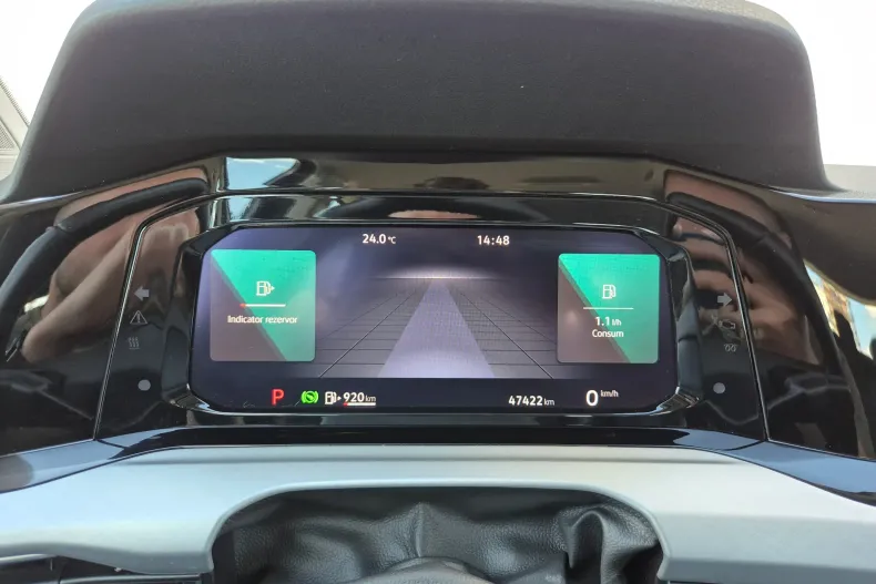 Volkswagen Golf din 2024 cu 47.422 km - oferta VOL131323 - foto 20