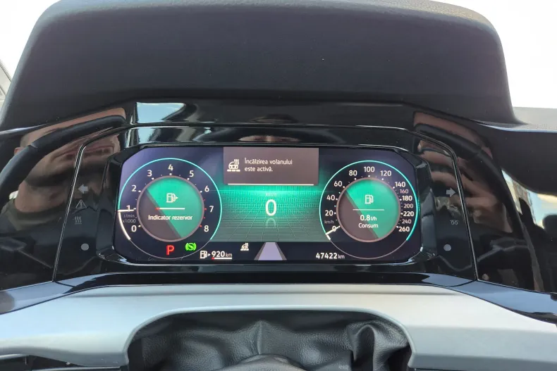 Volkswagen Golf din 2024 cu 47.422 km - oferta VOL131323 - foto 22
