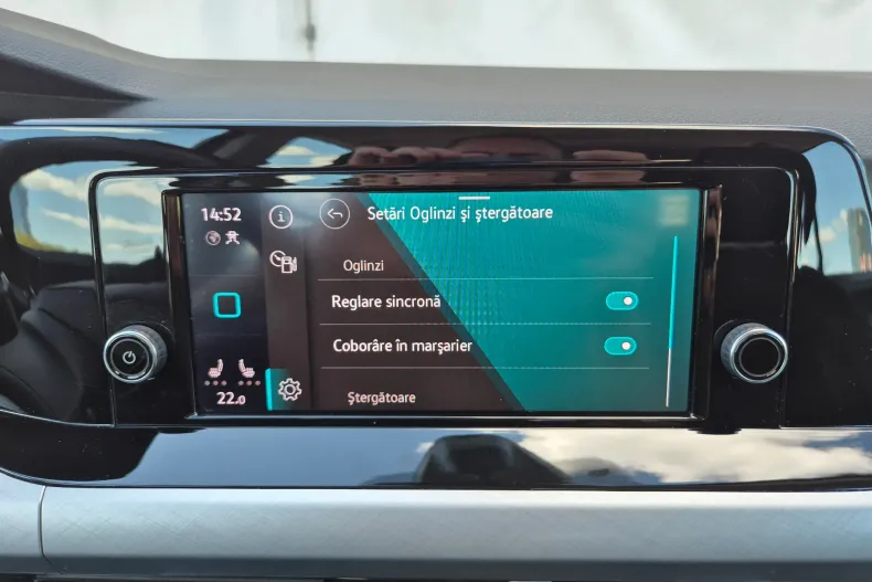 Volkswagen Golf din 2024 cu 47.422 km - oferta VOL131323 - foto 26