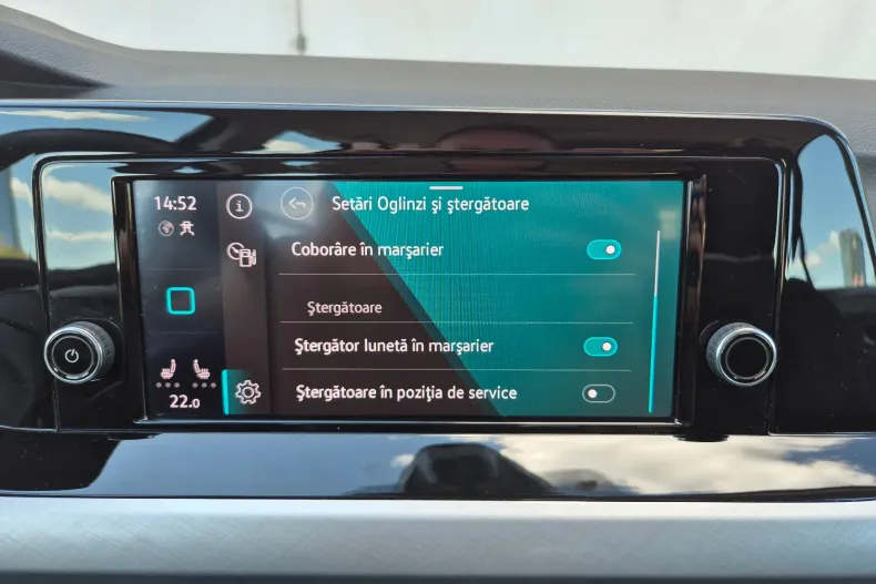 Volkswagen Golf din 2024 cu 47.422 km - oferta VOL131323 - foto 27