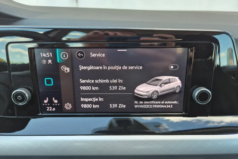 Volkswagen Golf din 2024 cu 47.422 km - oferta VOL131323 - foto 30