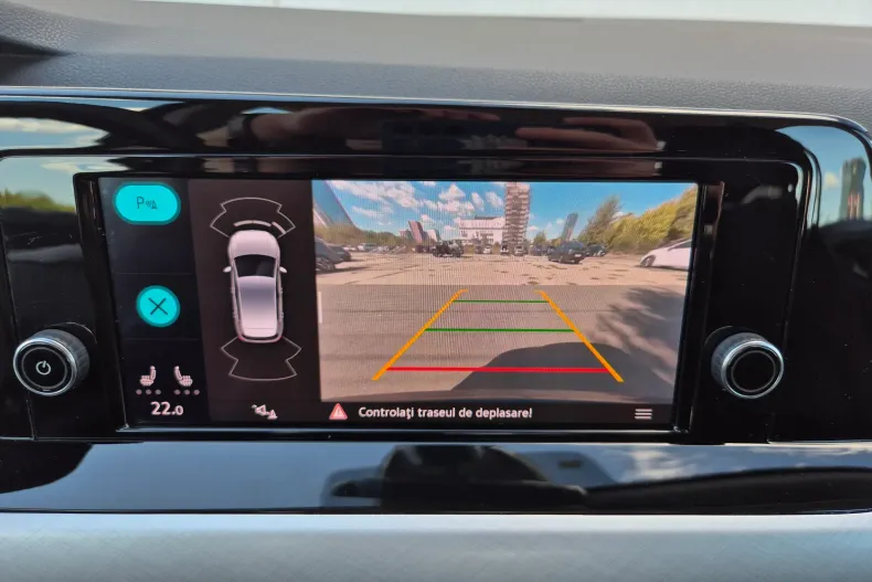 Volkswagen Golf din 2024 cu 47.422 km - oferta VOL131323 - foto 32