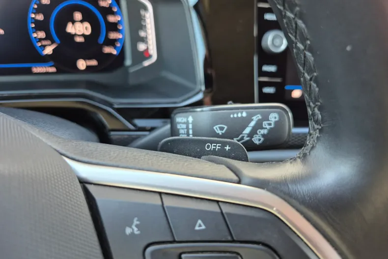 Volkswagen Taigo din 2024 cu 52.037 km - oferta VOL131324 - foto 17