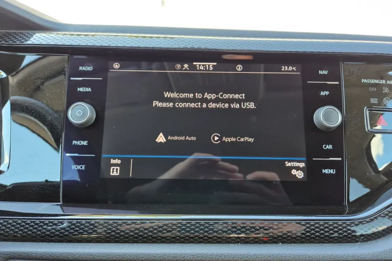 Volkswagen Taigo din 2024 cu 52.037 km - oferta VOL131324 - foto 24