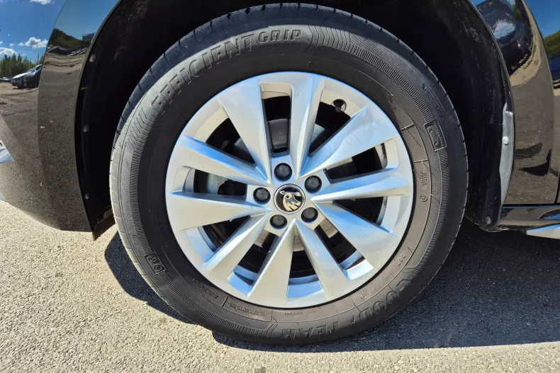 Skoda Kamiq din 2023 cu 56.610 km - oferta SKO131326 - foto 29