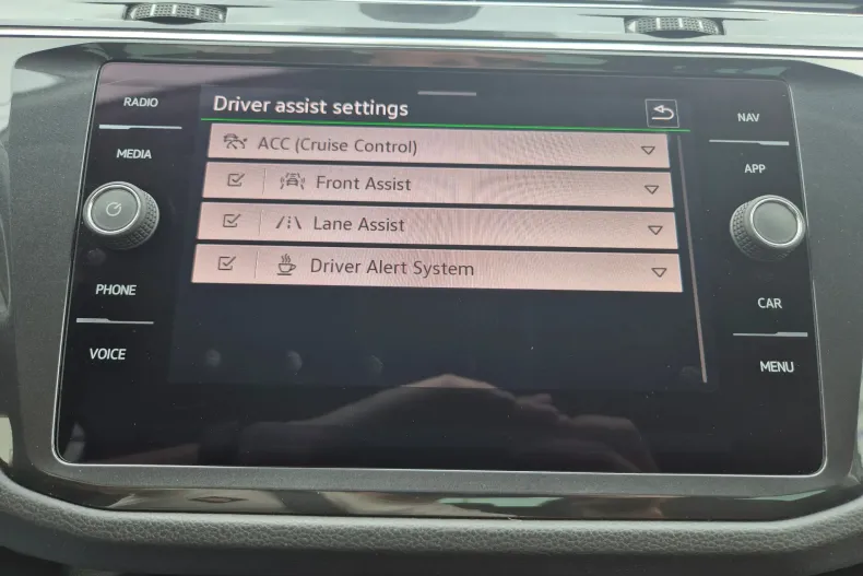 Volkswagen Tiguan din 2023 cu 57.465 km - oferta VOL131328 - foto 30