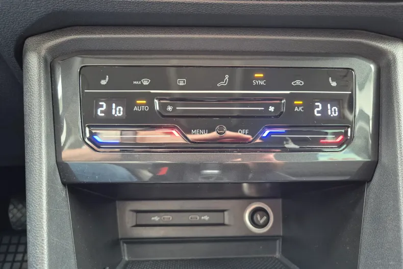 Volkswagen Tiguan din 2023 cu 57.465 km - oferta VOL131328 - foto 31