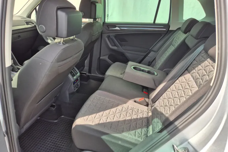 Volkswagen Tiguan din 2023 cu 53.194 km - oferta VOL131331 - foto 12