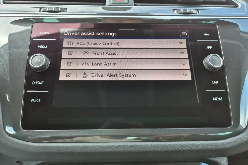 Volkswagen Tiguan din 2023 cu 53.194 km - oferta VOL131331 - foto 24