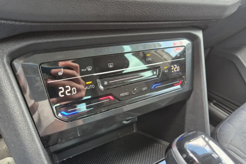 Volkswagen Tiguan din 2023 cu 53.194 km - oferta VOL131331 - foto 31