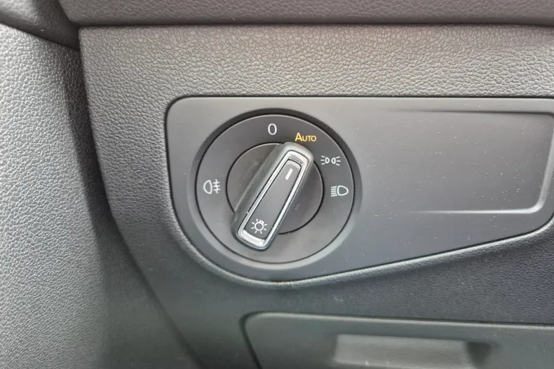 Volkswagen Tiguan din 2023 cu 53.194 km - oferta VOL131331 - foto 34