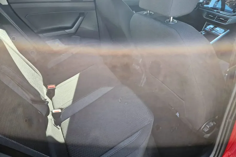 Volkswagen Taigo din 2025 cu 3.500 km - oferta VOL131346 - foto 21