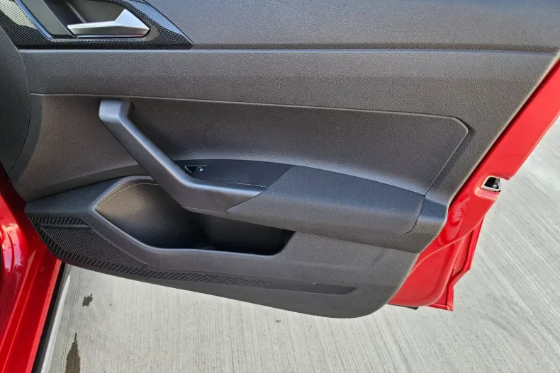 Volkswagen Taigo din 2025 cu 3.500 km - oferta VOL131346 - foto 22