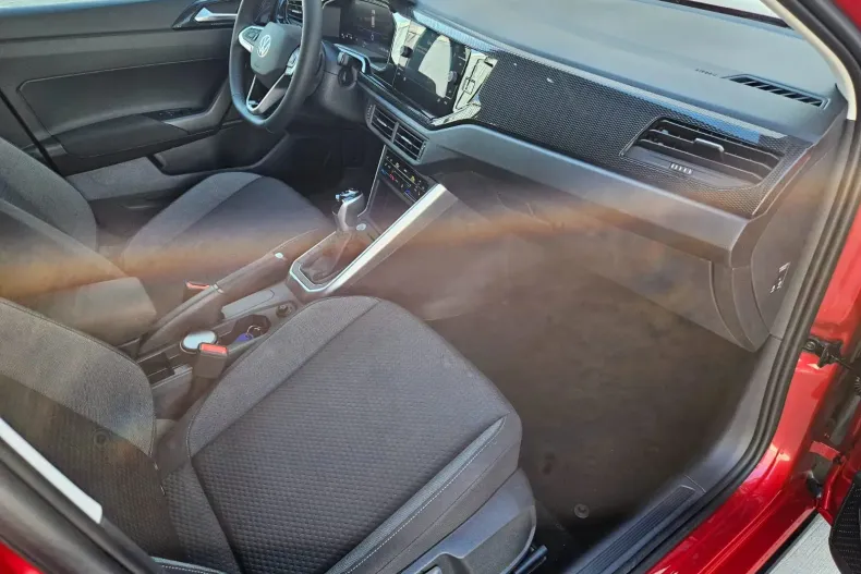 Volkswagen Taigo din 2025 cu 3.500 km - oferta VOL131346 - foto 23