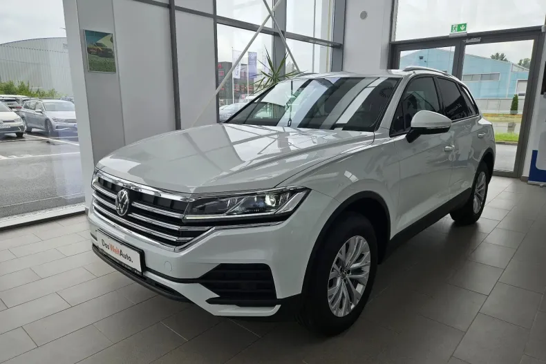 Volkswagen Touareg din 2025 cu 10 km - oferta VOL131354 - foto 1