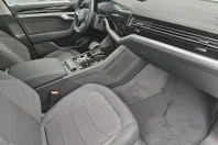 Volkswagen Touareg din 2025 cu 10 km - oferta VOL131354 - foto 16