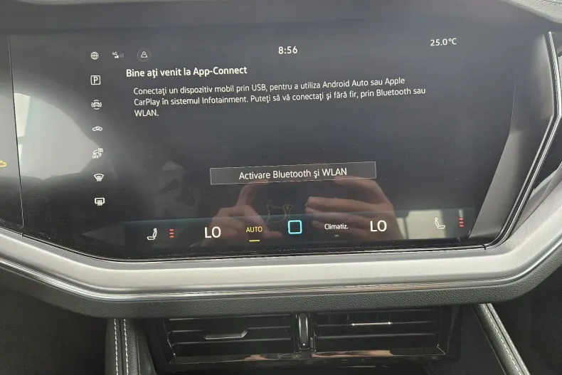 Volkswagen Touareg din 2025 cu 10 km - oferta VOL131354 - foto 20