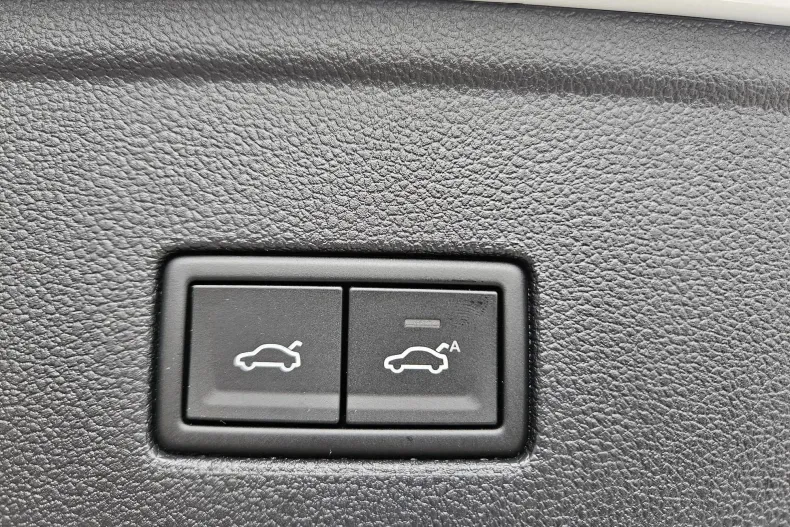 Volkswagen Touareg din 2025 cu 10 km - oferta VOL131354 - foto 27