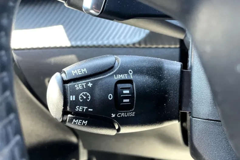 Peugeot 208 din 2023 cu 76.354 km - oferta PEU131362 - foto 16