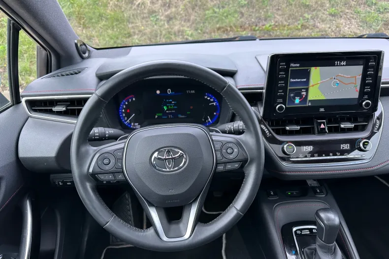 Toyota Corolla din 2019 cu 130.085 km - oferta TOY131381 - foto 16