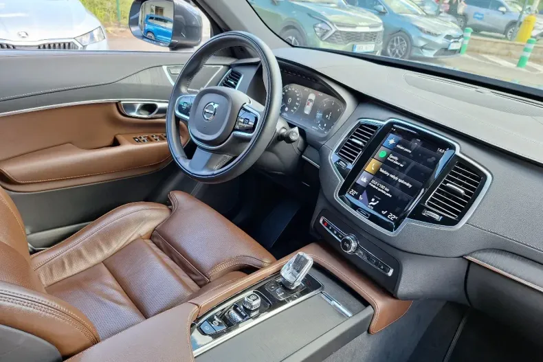Volvo XC90 din 2021 cu 123.768 km - oferta VOL131386 - foto 4