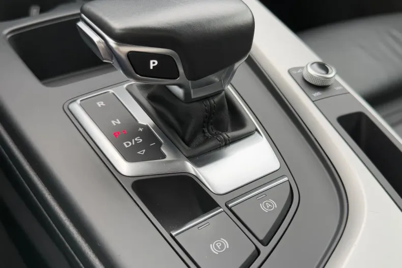 Audi A5 din 2020 cu 154.760 km - oferta AUD131394 - foto 20