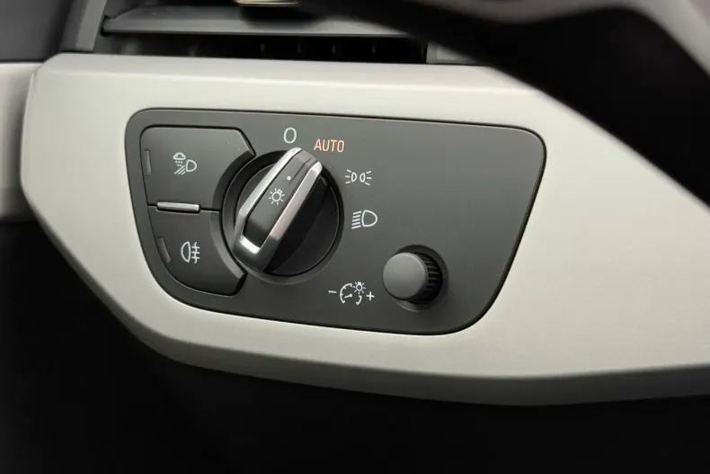 Audi A5 din 2020 cu 154.760 km - oferta AUD131394 - foto 33