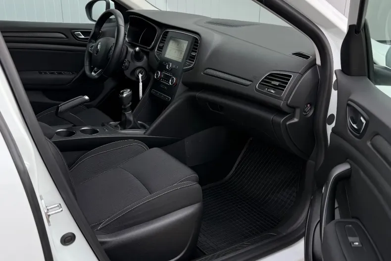 Renault Megane din 2019 cu 154.350 km - oferta REN131395 - foto 16