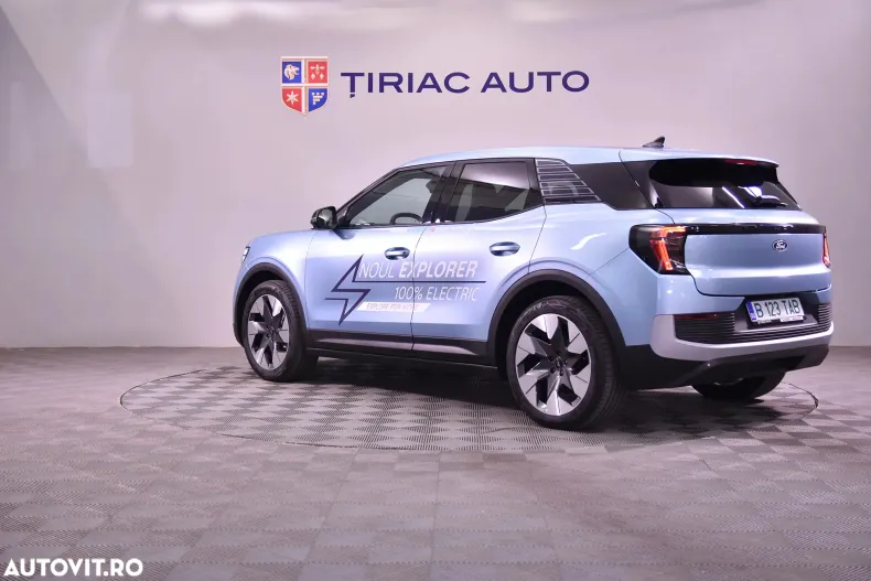 Ford Explorer din 2025 cu 350 km - oferta FOR131397 - foto 3