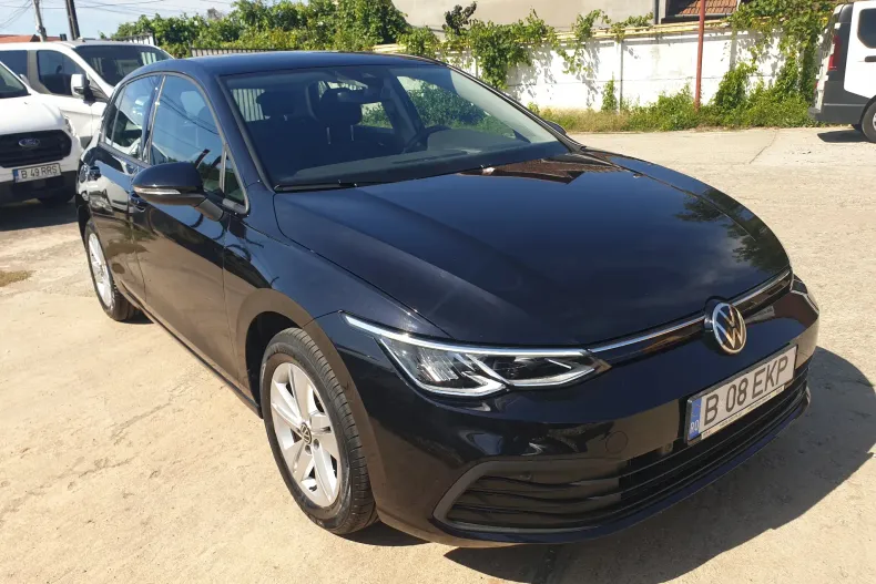 Volkswagen Golf din 2020 cu 61.525 km - oferta VOL131408 - foto 3